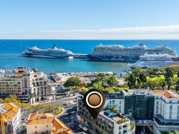 Apartamento T2 localizado no prestigiado Edifício Minas Gera. 180m² Sé Funchal