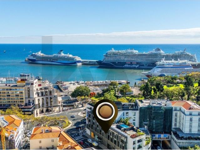 Apartamento T2 localizado no prestigiado Edifício Minas Gerais