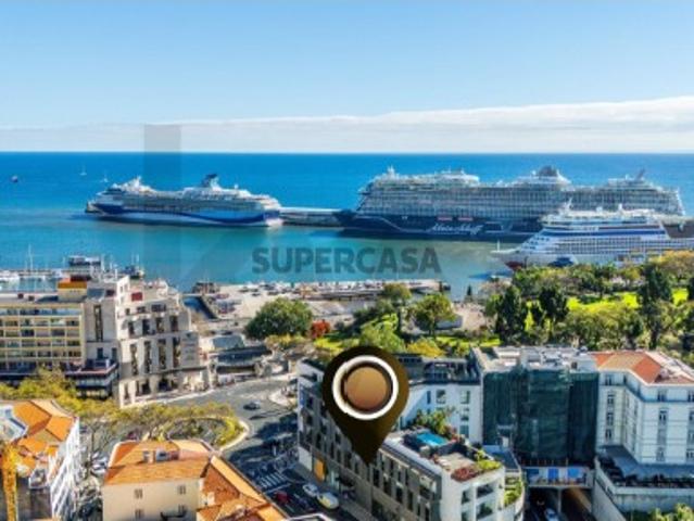 Apartamento T2 localizado no prestigiado Edifício Minas Gerais