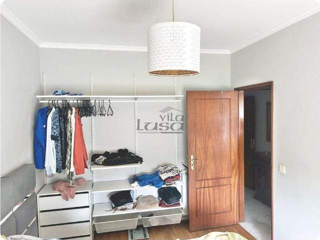 Apartamento T2 lugar de garagem varanda