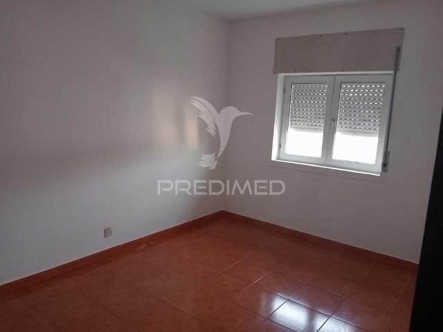 Apartamento t2 marinha grande