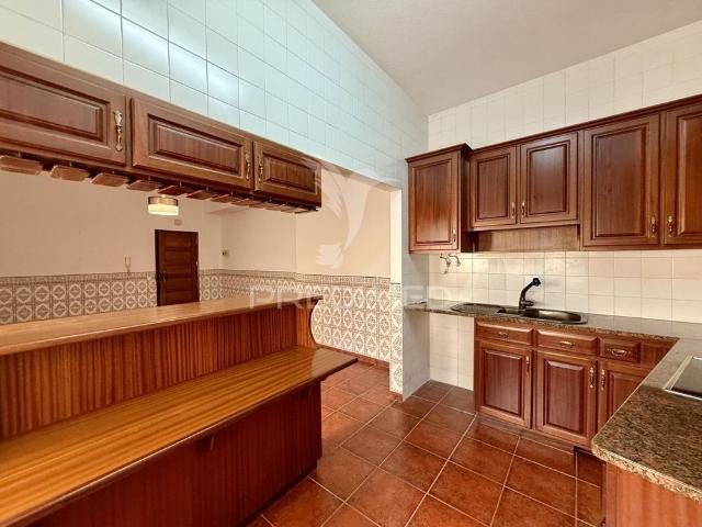 Apartamento t2 mira de aire, porto de mós