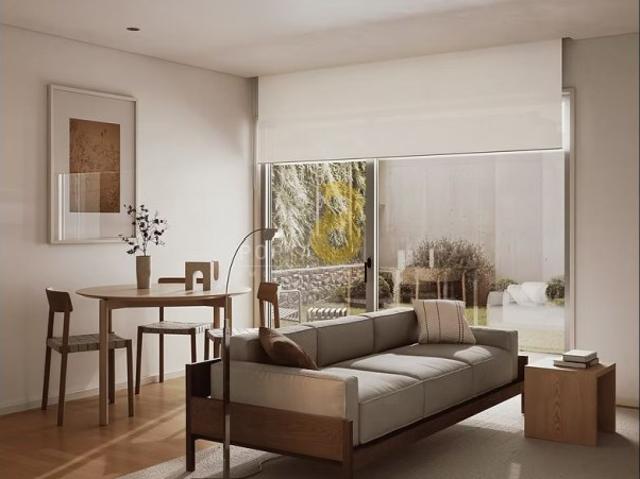 Apartamento T2, Monte da Virgem, metro a 5 minutos