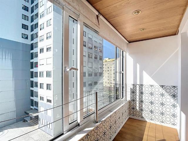 Apartamento T2 Mobilado com Varanda e Garagem no Campo Alegre
