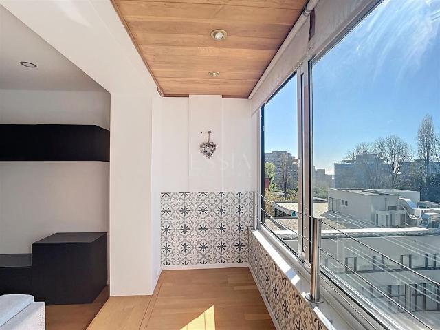 Apartamento T2 Mobilado com Varanda e Garagem no Campo Alegre