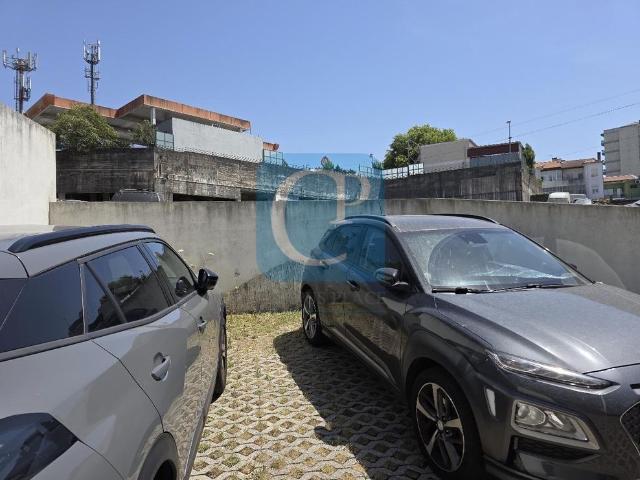Apartamento T2 mobilado e equipado em Paranhos, Porto
