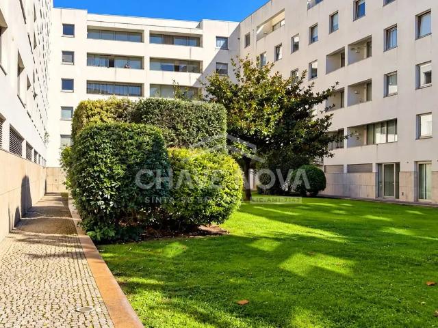 Apartamento T2 Mobilado e Equipado para Arrendamento em Matosinhos Sul