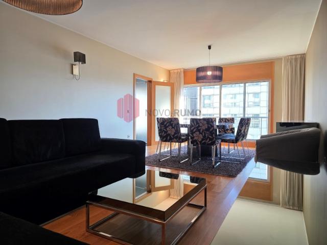Apartamento T2 MOBILADO, no Centro da Maia | 130 m² | Lugar de garagem para 2 carros
