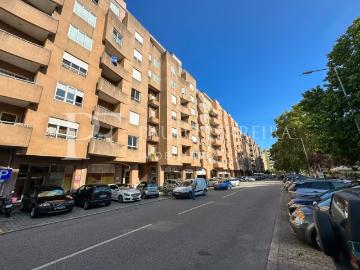 Apartamento T2 mobilado no centro de Famalicão