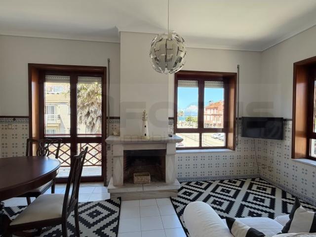 Apartamento T2 mobilado Praia da Barra ARRENDAMENTO