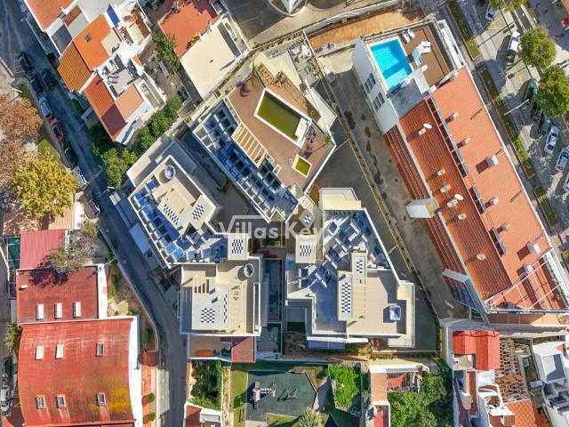 Apartamento T2 Moderno no centro de Alvor 95m² Alvor