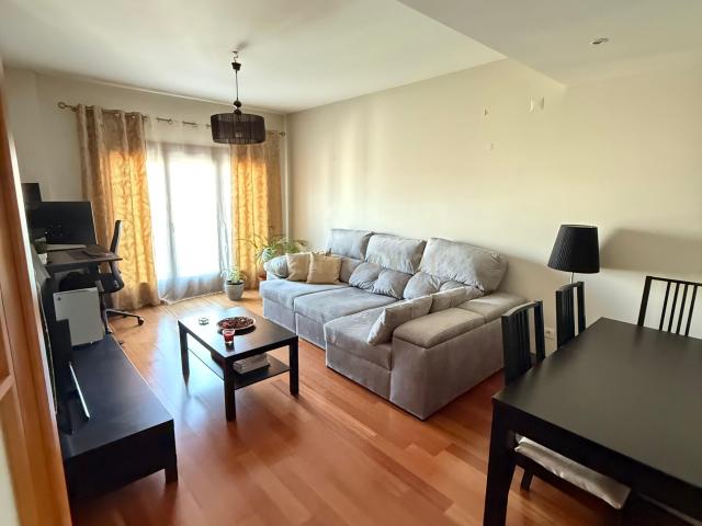 Apartamento T2 Moderno em Odivelas com Vista para a Cidade