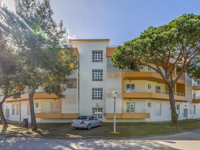 Apartamento T2, na Urbanização Al Sakia Village, em Quarteira