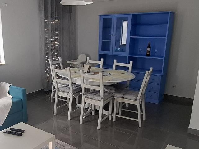 Apartamento T2 na vila Olhos d'Água