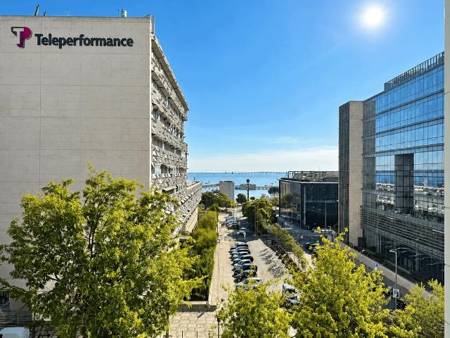Apartamento T2 na Avenida D. João II Parque das Nações