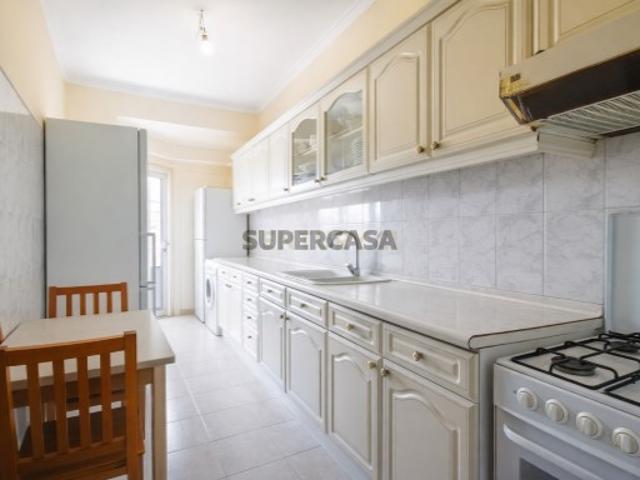 Apartamento T2 na Baixa da Banheira, Moita
