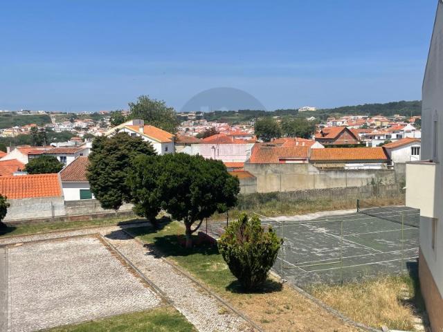 Apartamento T2 na Foz do Arelho Onde o Mar e a Lagoa se Encontram