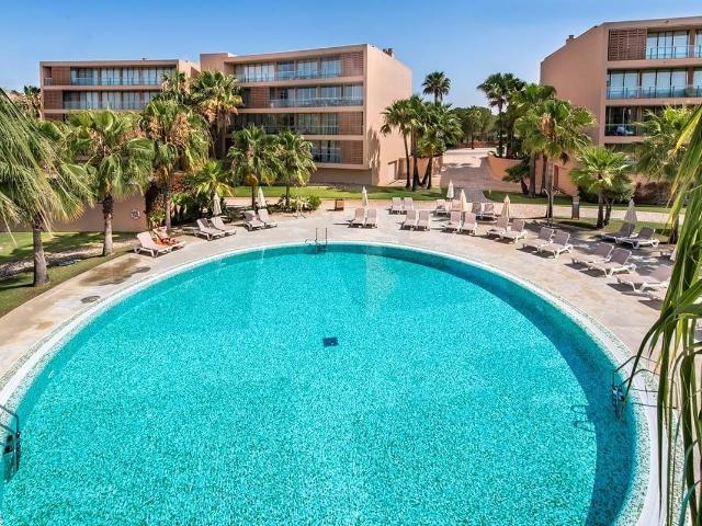 Apartamento T2 na Praia dos Salgados, Albufeira 135m² Guia