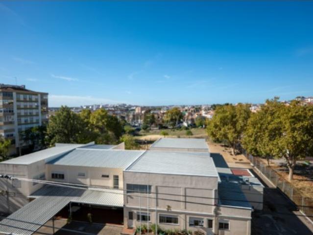 Apartamento T2 na Quinta do Rouxinol, Corroios
