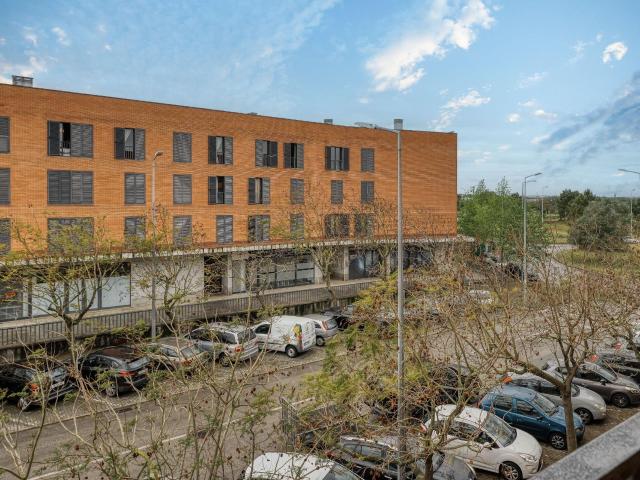 Apartamento T2 na Quinta da Fonte da Prata, Moita | Arrecadação e Parqueamento