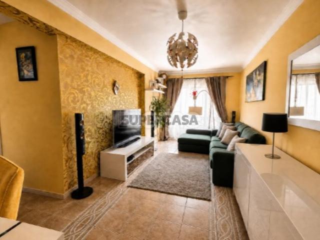 Apartamento T2 na Rinchoa