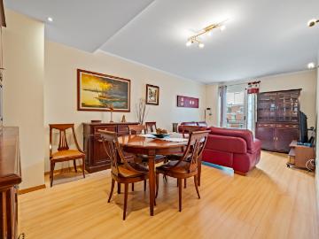 Apartamento T2 na Rua Tomás Del Negro 8