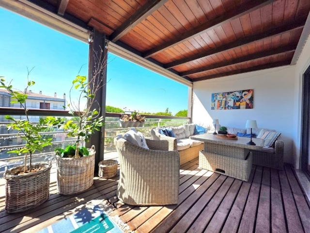 Apartamento T2 no último andar, virado a sul em Lagos, Algar. 85m² São Gonçalo de Lagos