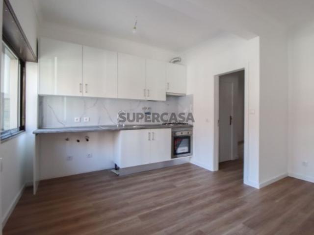 Apartamento T2 no Alto do Seixalinho
