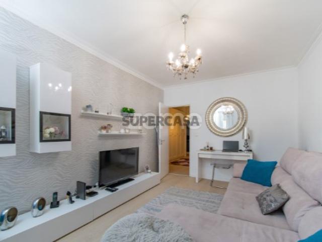 APARTAMENTO T2 NO BOM SUCESSO | ALVERCA