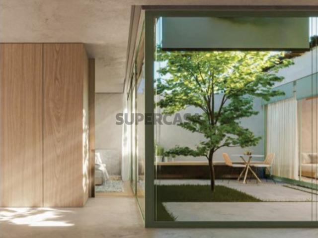 Apartamento T2 no Campo Alegre com jardim