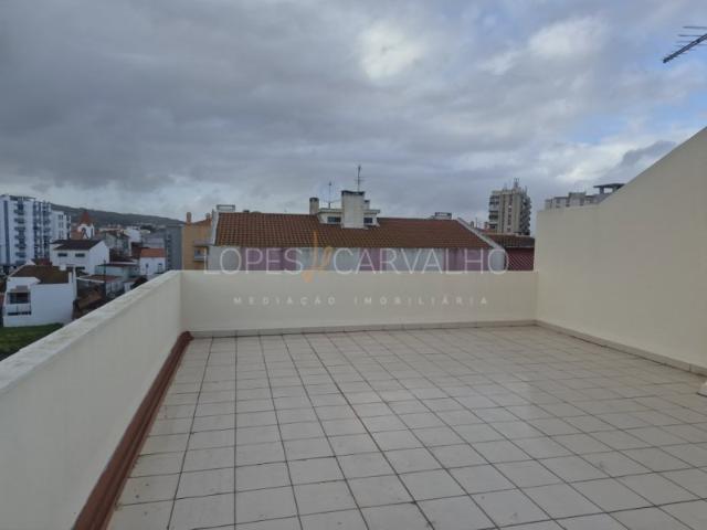 Apartamento T2 no Carregado