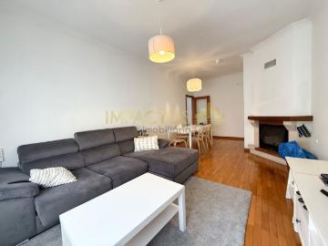 Apartamento T2 no Castêlo da Maia