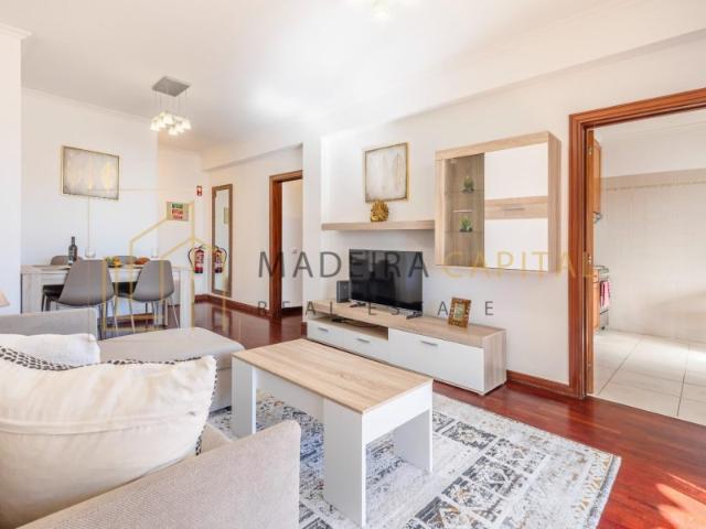 APARTAMENTO T2 NO CENTRO DO CANIÇO