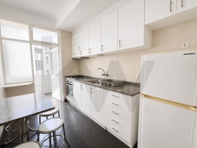 Apartamento T2 no Centro do Funchal 87m² Sé Funchal
