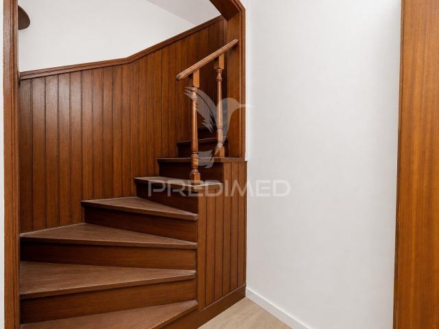 Apartamento T2 no Centro de Alcobaça
