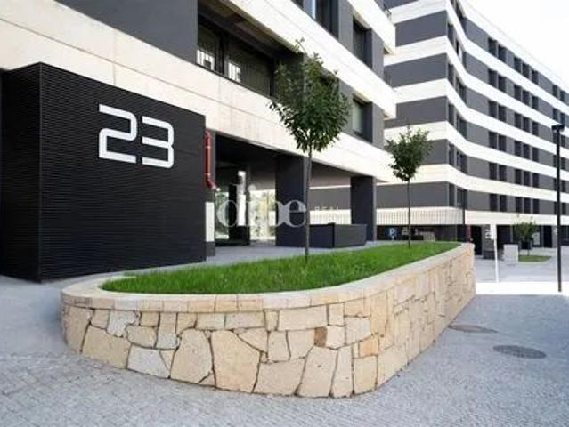 Apartamento T2 no centro de Guimarães para arrendar