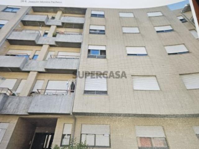 Apartamento T2 no Centro de Valongo