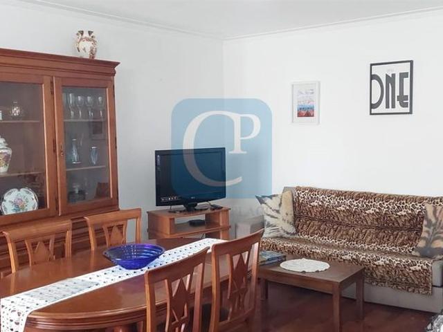 Apartamento T2 no Centro de Vila Nova de Gaia, Mafamude