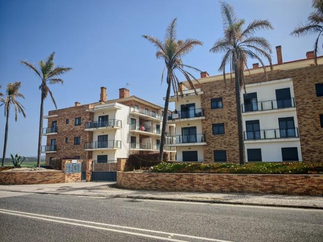 Apartamento T2 no condomínio Atlântico Golf São Martinho do Porto