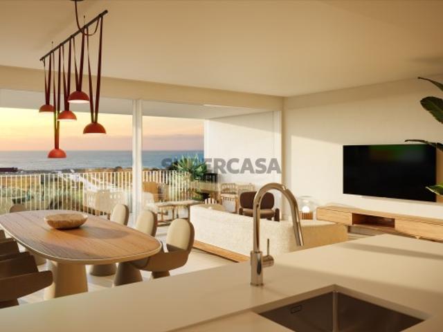 Apartamento T2 no condomínio fechado Alvôr The Breeze, no Algarve