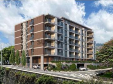 Apartamento T2 no Edificio Hinton, Santa Luzia Funchal, Madeira