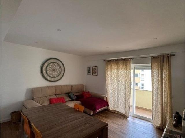 Apartamento T2 no Edifício Riamar, totalmente remodelado, lo. 72m² Faro Sé e São Pedro