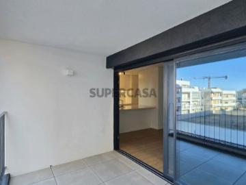 Apartamento T2 no Empreendimento Atrium Faro, Algarve