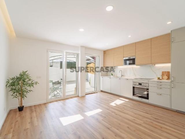 Apartamento T2 no Fogueteiro Propostas Múltiplas