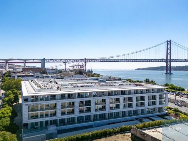Apartamento T2 no Hyatt Regency Lisboa 98m² Alcântara