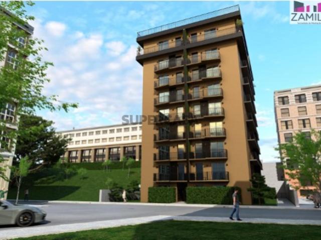 Apartamento T2 no Laranjeiro Laranjeyras Residence C/ Ginásio
