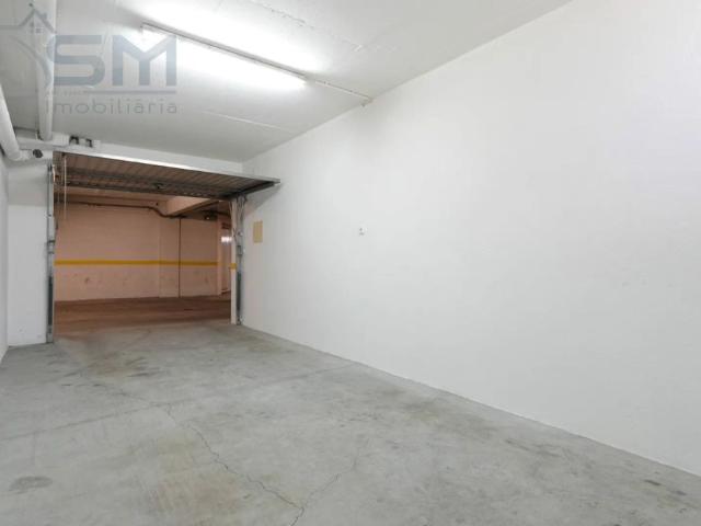 Apartamento T2 no Montijo – Cozinha Equipada, Garagem Box e Arrecadação