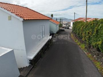 T2 com Pátio Privativo 115 m² no Centro da Madalena
