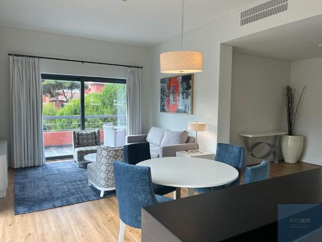Apartamento T2 no Sheraton Cascais Resort 123m² Cascais e Estoril