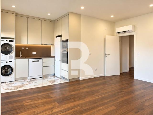 Apartamento T2 Novo na Urbª de Ouressa, Algueirão Mem Martins